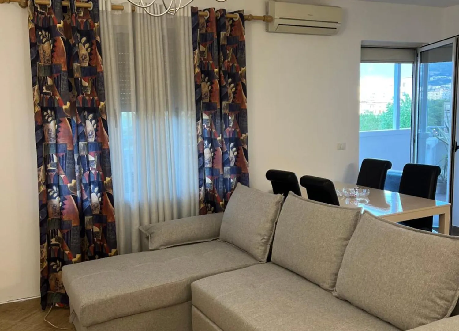 Elin'S View Stylish Central Apartment With Panoramic Terrace Tirana
