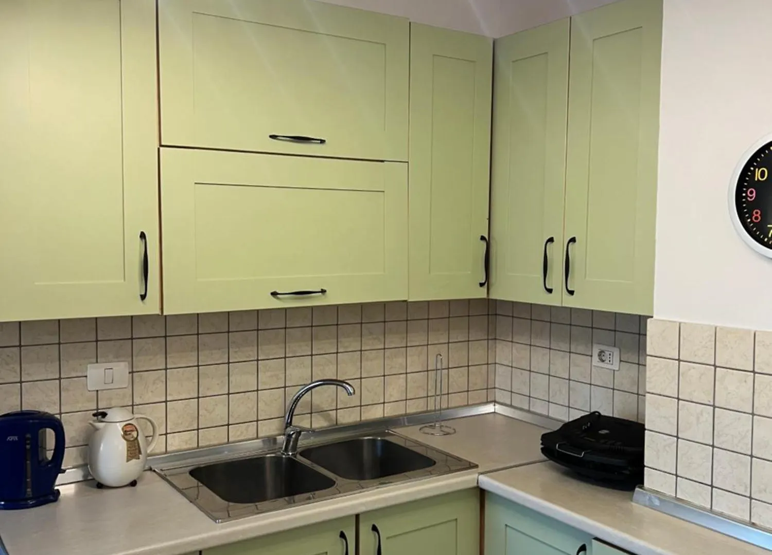 Elin'S View Stylish Central Apartment With Panoramic Terrace Tirana